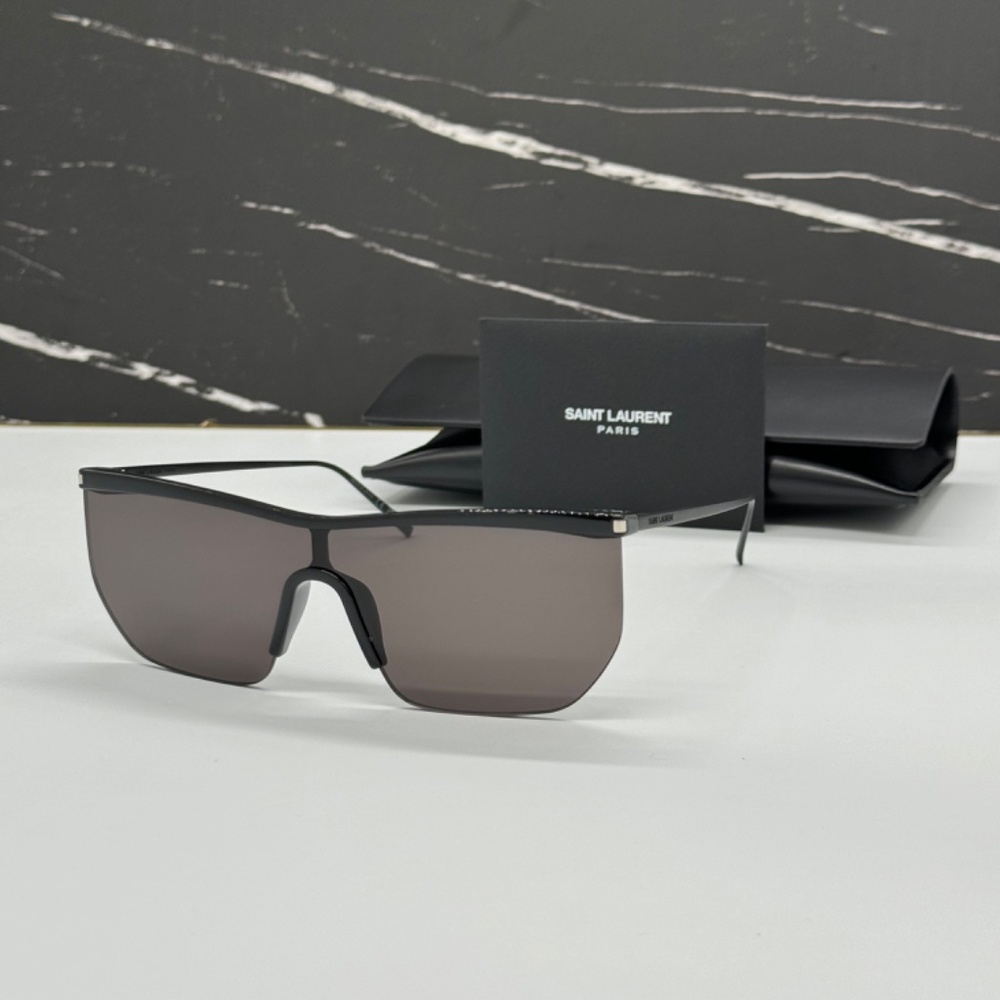 NEW SL 519 MASK 001 SAINT LAURENT BLACK OVERSIZED SL519 001 WOMEN SUNGLASSES - Picture 2 of 11